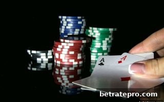 百家乐入门与欧冠观赛融合体验：博彩公司信誉评级下的理性娱乐指南