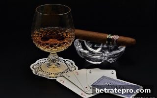 博彩公司信誉评级：PG老虎机、德州扑克与欧洲杯直播术语全攻略