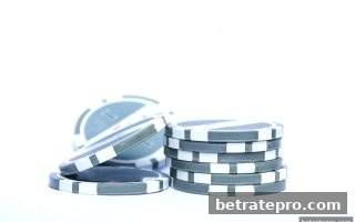 博彩公司信誉评级：捕鱼与牌九融合策略深度解析